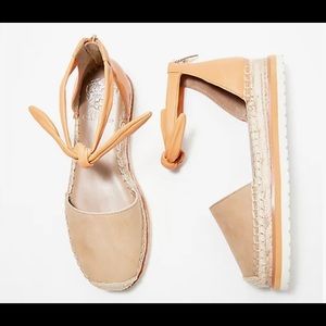 Vince Camuto Closed Toe Espadrilles - Binadee. Never worn, size 8W
